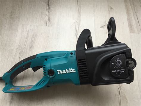 Пила цепная электрическая Makita_Макита UC4030A _ 2200Вт, цена 2 199 ...