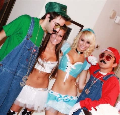 Super Mario Hot OfficialManCard