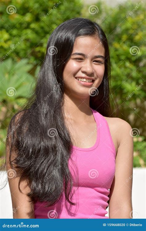 Eine Filipina Jugend Und Ekel Stockfoto Bild Von Philippinen Frau 159668020