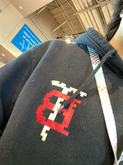 Meeting technoblade fans irl : r/Technoblade