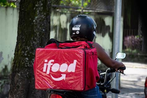 Saiba Quem Ganha Mais Dinheiro Entregador Do IFood Ou Motorista Da Uber