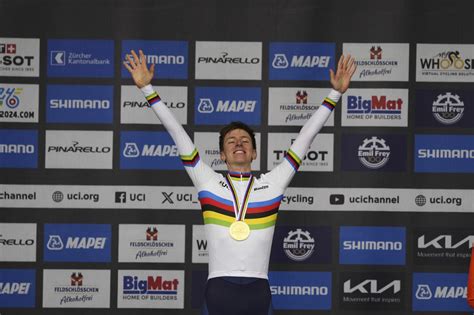 Tadej Pogacar Domina Il Ranking Uci Litalia Perde Una Posizione Dopo I