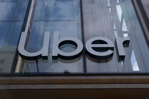 Uber and Lyft drivers remain independent contractors in California