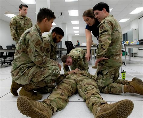 Th Rw Airmen Partner With Und Medical Professionals For Hand On