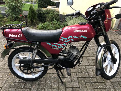 Red Hercules Prima GT Motorcycle