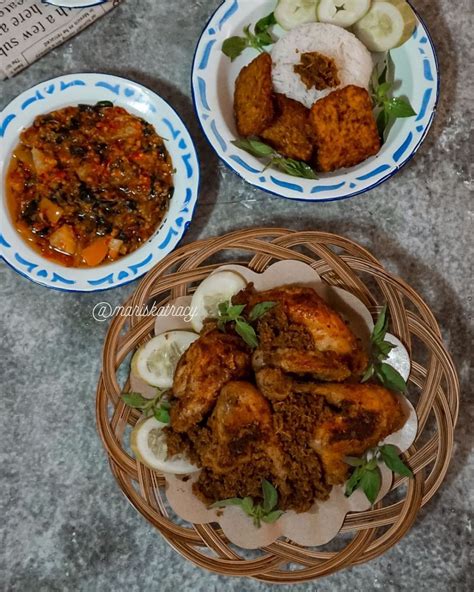 15 Cara Membuat Ayam Serundeng Gurih Dan Penuh Rempah