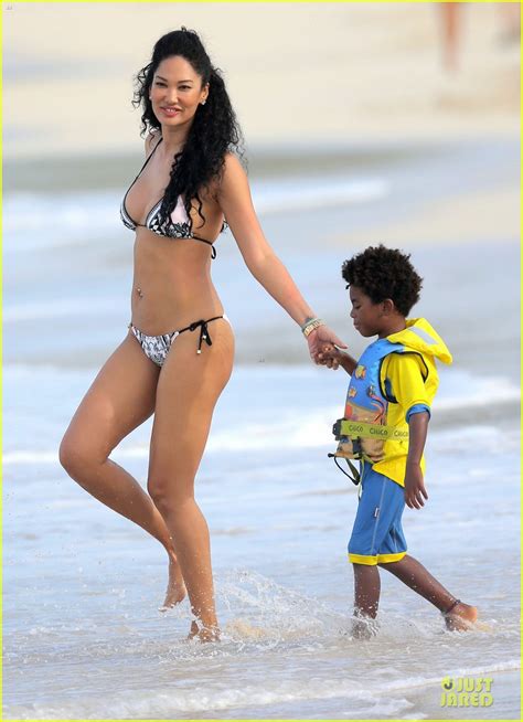 Kimora Lee Simmons Sexy Bikini Mama In St Barts Photo 3017744