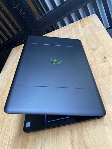 Razer blade pro 17 7700HQ 16G GTX1060 17 3in Laptop Cũ Giá Rẻ