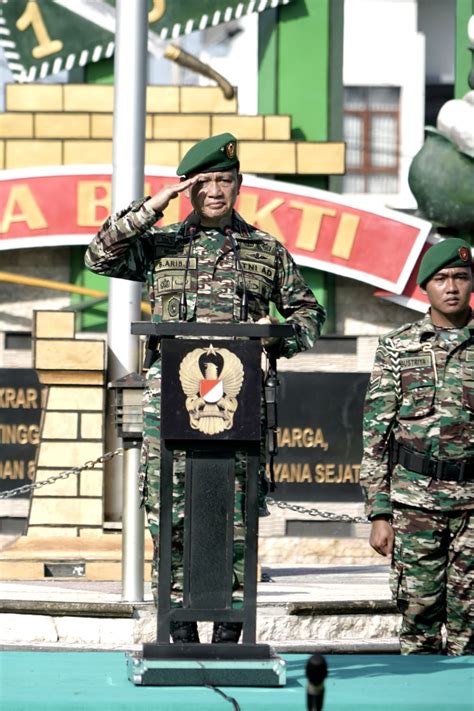 Peringati Hari Juang TNI AD Danrem 162 Ibu Kandung Prajurit TNI AD