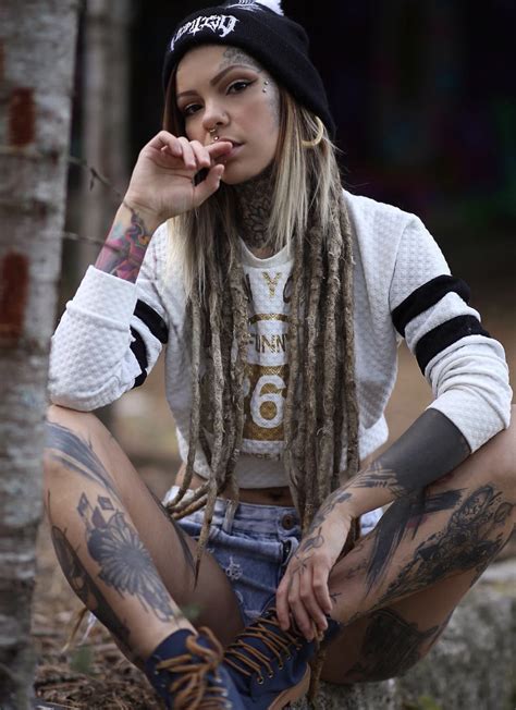 Tattoed Girls Inked Girls Girl Tattoos Dreadlocks Girl Alt Girls