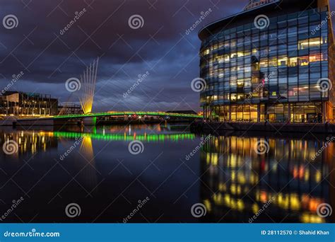 Media city manchester editorial image. Image of flats - 28112570