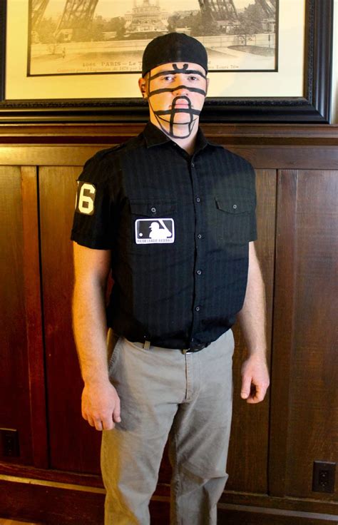 From Dahlias to Doxies: DIY Pregnant Baseball and Umpire Costumes