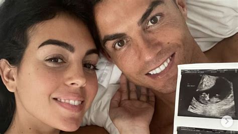 Cristiano Ronaldo Bient T Papa De Six Enfants Sa Compagne Georgina