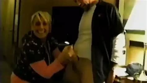 Cfnm Amateur Ehefrau Wichst Den Schwanz Von Ehemann XHamster