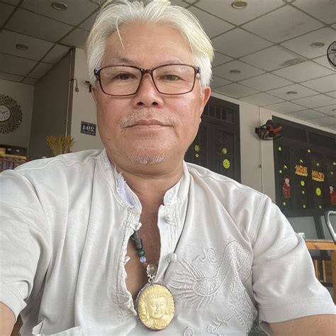 Fishdom - 🎄 A festive new version of Fishdom has arrived: https://plrx