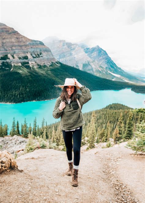 Exploring Banff In September In 2020 Hiking Outfit Women Hiking