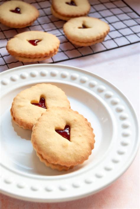 Homemade Jammie Dodgers Something Sweet Something Savoury