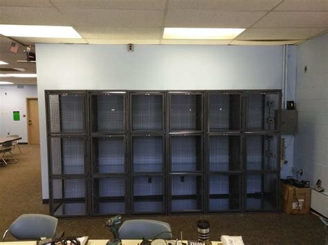 Welded Wire Lockers - LockersUSA.com