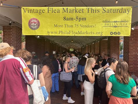 Vintage Market under the Pavilion at Headhouse Square