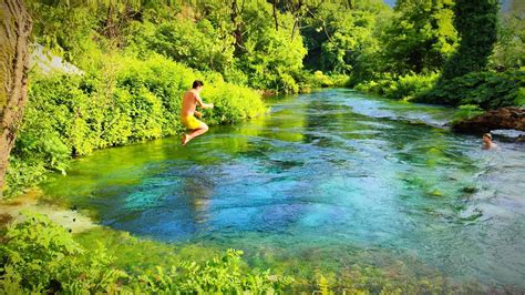 Ела в албанската перла на ривиерата Ксамил и феномена Синьото око - YouTube