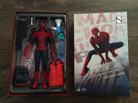 Cool Stuff Hot Toys The Amazing Spider Man Sixth Scale Figure