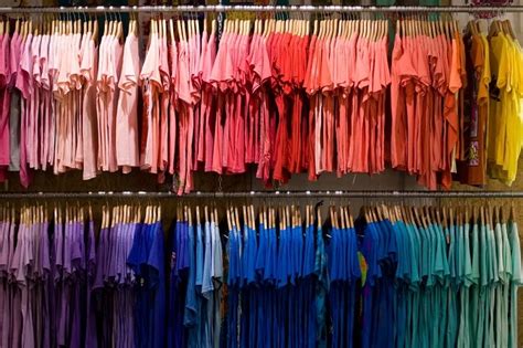 Top 67 Imagen Acomodar La Ropa Por Colores Abzlocal Mx