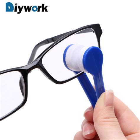 Diywork Cleaning Tools Glasses Cleaning Brush Portable Mini Microfiber Sun Eyeglasses Wiper Soft