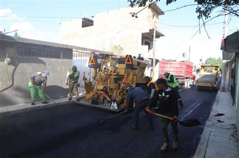 Continuamos avanzando en los trabajos de repavimentación de la Calle