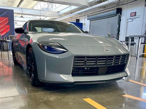 2023 Nissan Z Pictures: | U.S. News