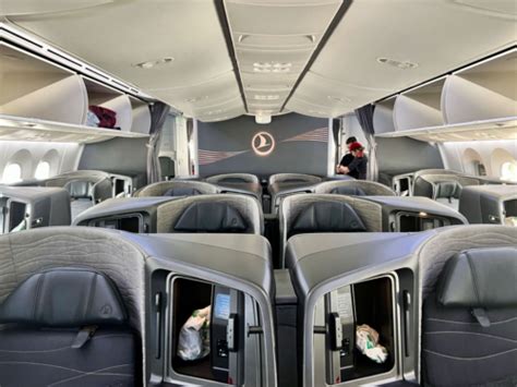 Review Turkish Airlines New Business Class On A Boeing 787 9 Head