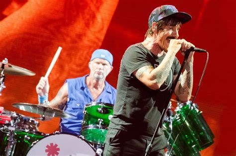 Red Hot Chili Peppers transmitirá en vivo su concierto en las Pirámides de Egipto Blog
