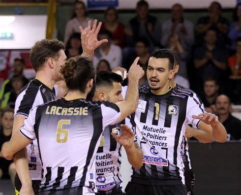 Volley Coupe de France le Stade Poitevin a mérité sa demi finale