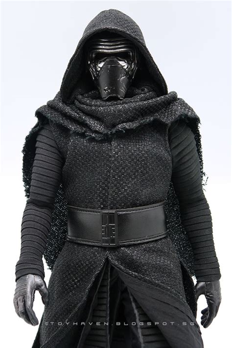 Toyhaven Hot Toys Star Wars The Force Awakens Th Scale Kylo Ren Collectible Figure Review