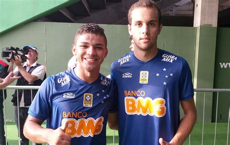 Plantel Do Cruzeiro Em Pode Ter Um Time Inteiro De Jogadores Da