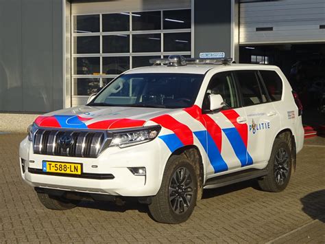 2023 Toyota LandCruiser Politie This Is A Toyota LandCru Flickr