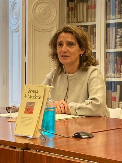 La Vicepresidenta Tercera Y Ministra Teresa Ribera Presenta El Número De Revista De Occidente