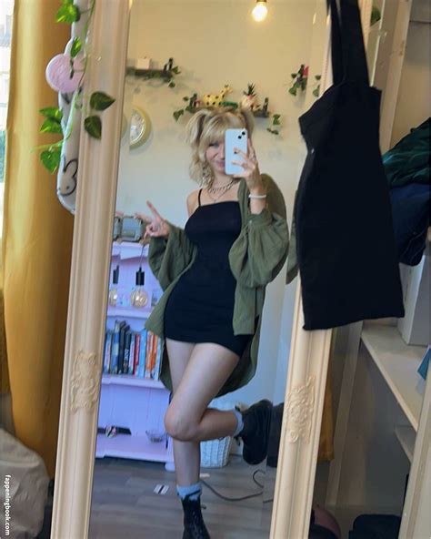 M Ae Nude OnlyFans Leaks Fappening FappeningBook