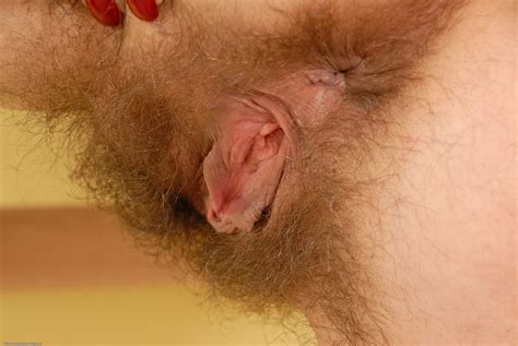 Vendula Gallery Scary Hairy Ven JAT Porn Pic