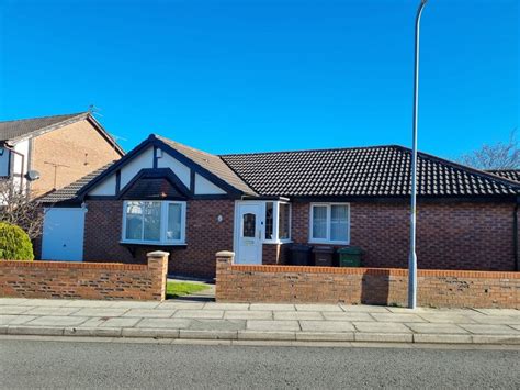 3 Bed Detached Bungalow For Sale In The Fieldings Lydiate Liverpool