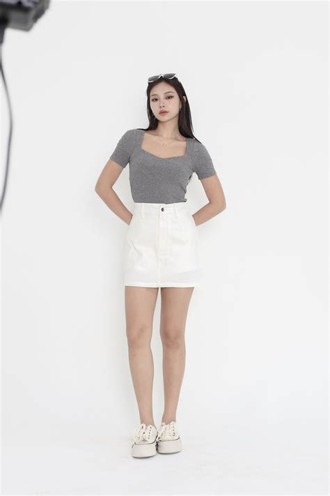 Tpz Sun Padded Knit Top In Grey Topazette