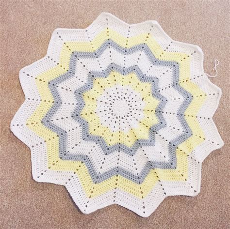 Point Star Crochet Blanket Gorgeous Free Pattern Artofit