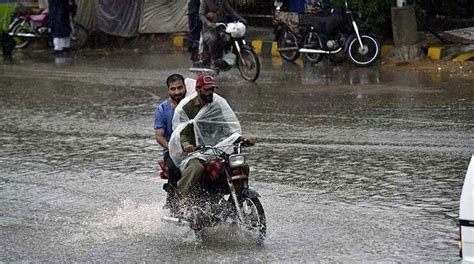 Frist Spell Of Monsoon Rains Likely To Hit Karachi This Week