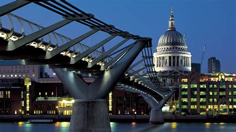 Millennium Bridge London