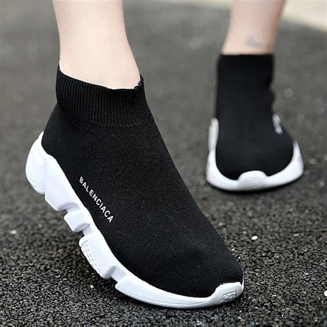 Bomlight Black Slip On Sock Shoes Men Breathable Unisex Stretch Casual Couple Sock Shoes