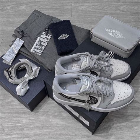 LÝ GIẢI ĐỘ HOT CỦA AIR JORDAN TRÀO LƯU NHẤT THỜI HAY ĐẲNG CẤP THỰC SỰ Weirdkos Sneakers