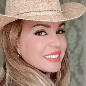 Lili Influente Unicalili Vitoriaelili Leaked Nude Photo From OnlyFans And Patreon