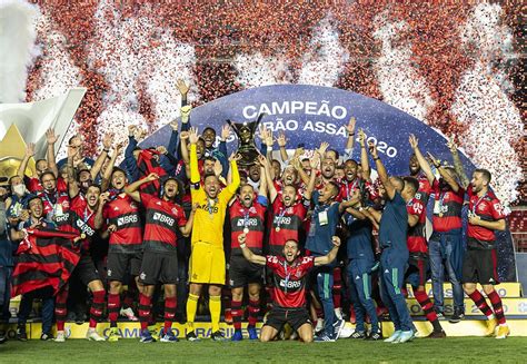 FIFA celebra título de campeão brasileiro do Flamengo