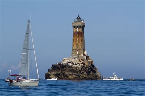 Les Plus Beaux Phares De France Le Phare Du Bout Du Monde Le Phare