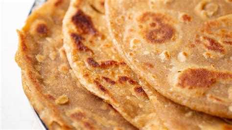 Lachha Paratha Flaky Pakistani Flatbread Youtube