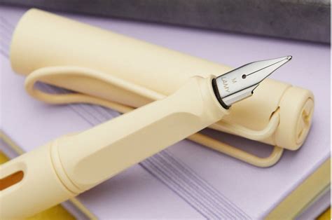 Ручка перьевая LAMY 020 safari, F Кремовый (Cream) LAMY-4036337 ...